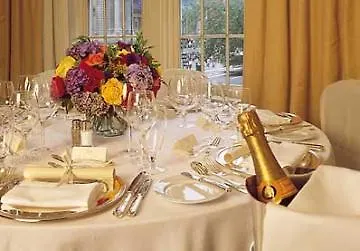 The Stanhope Park Hyatt Hotel